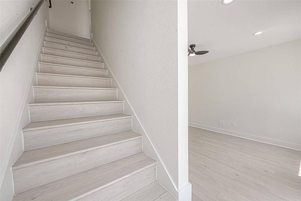 4135 Mallow St Unit B - Photo 3