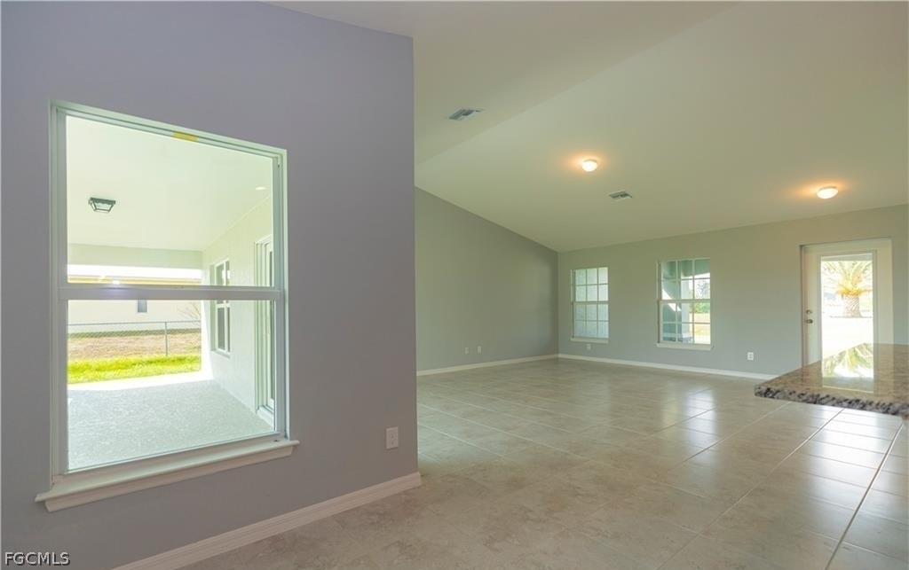1400 Sw 1st Terrace - Photo 4