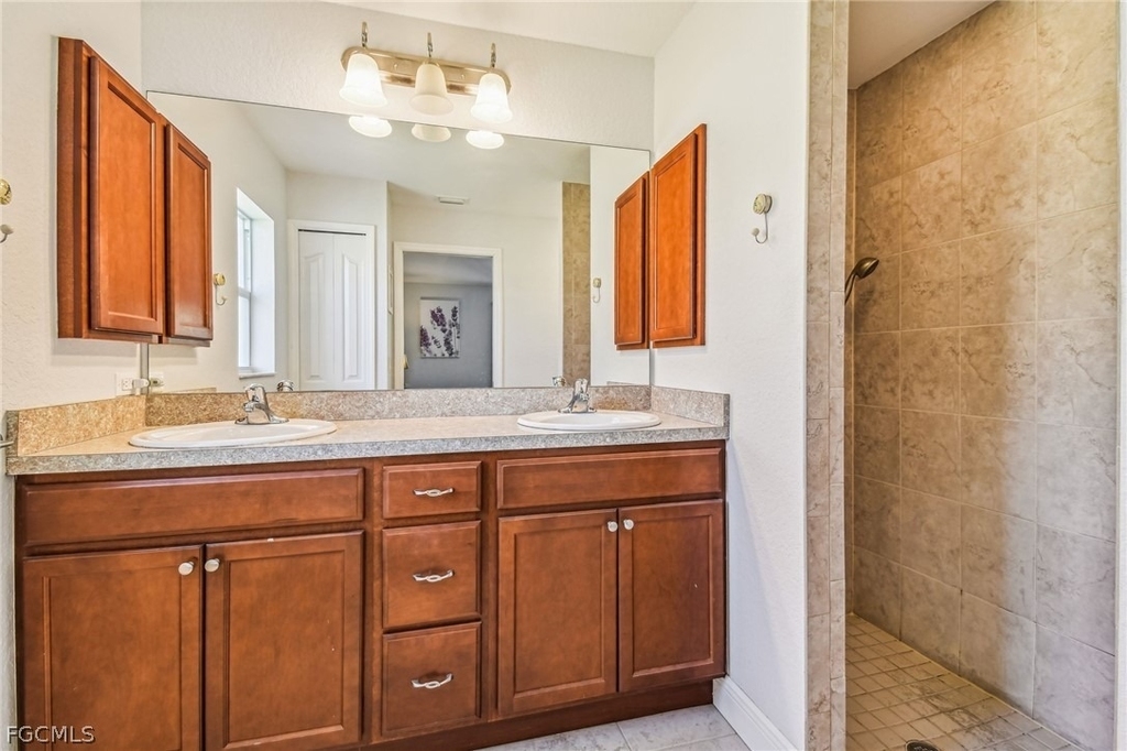 3195 Mayflower Terrace - Photo 14
