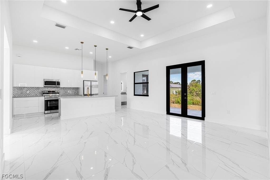 3604 29th Street Sw - Photo 3