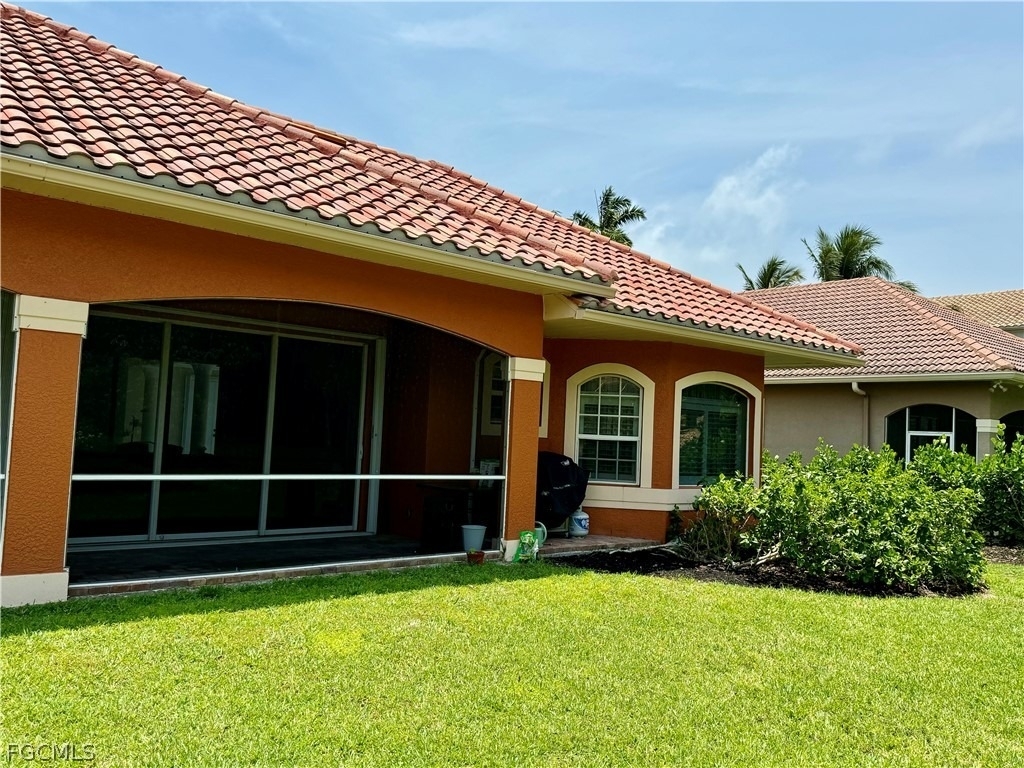 1740 Ludlow Road - Photo 4