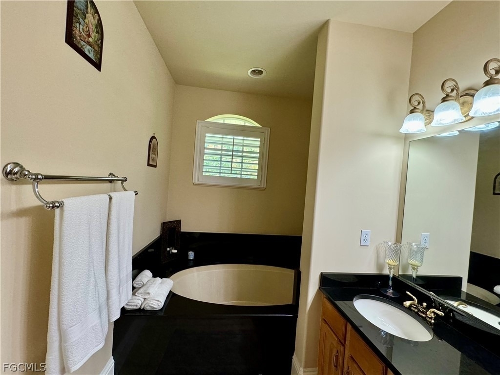 1740 Ludlow Road - Photo 31