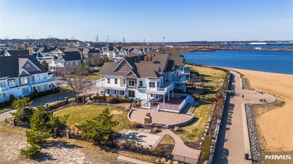 76 Raritan Reach - Photo 8