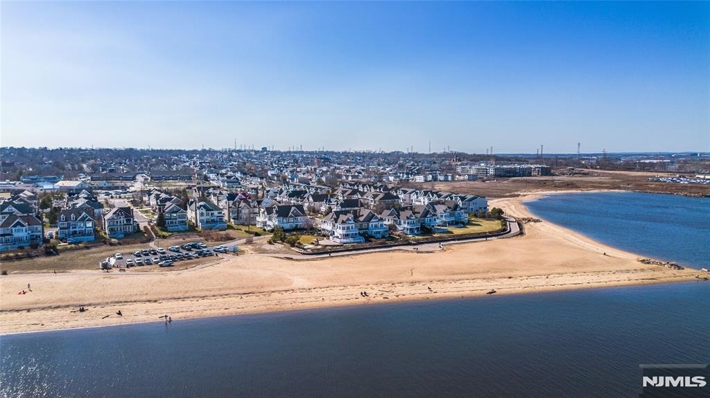 76 Raritan Reach - Photo 11