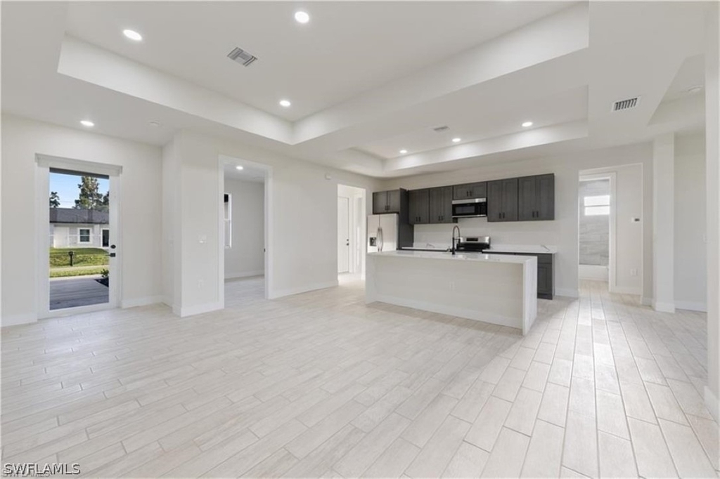 3008 23rd Street Sw - Photo 5