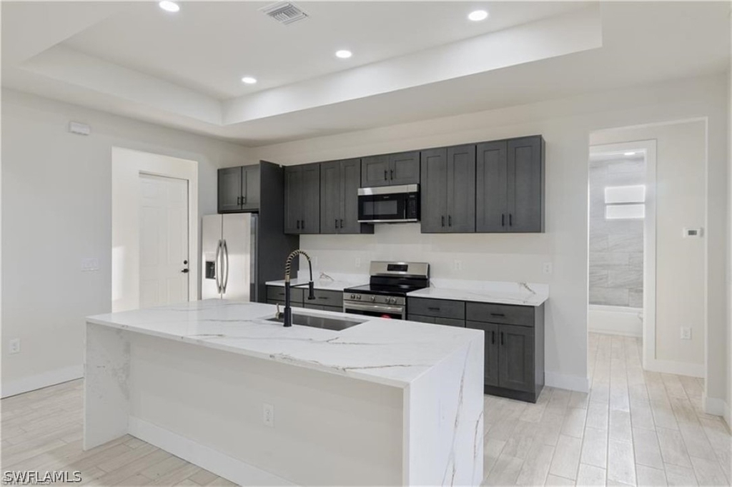 3008 23rd Street Sw - Photo 4