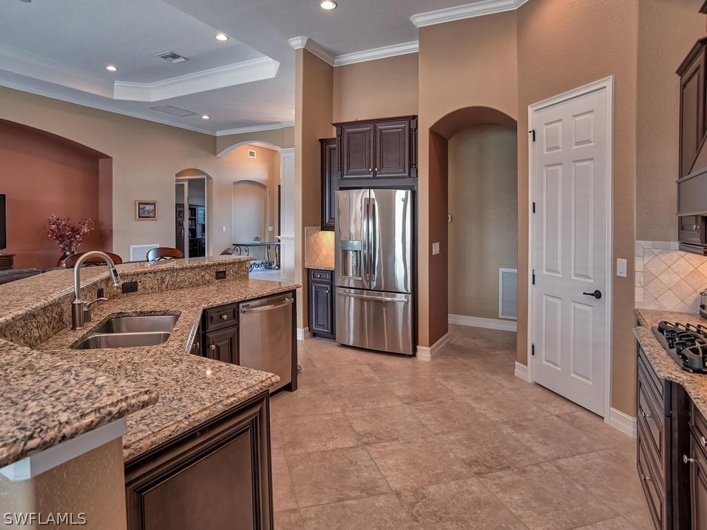 9634 Firenze Circle - Photo 6
