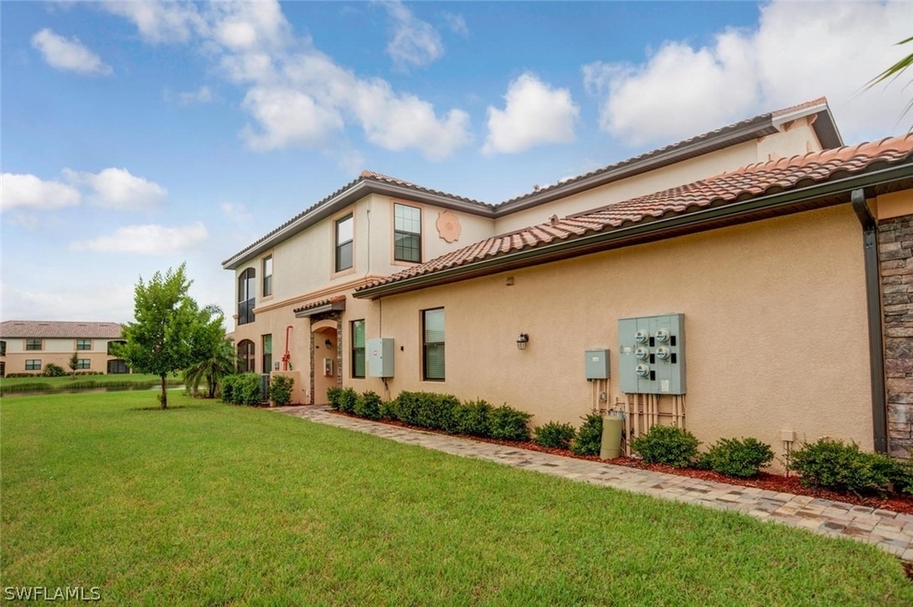 9126 Napoli Court - Photo 2