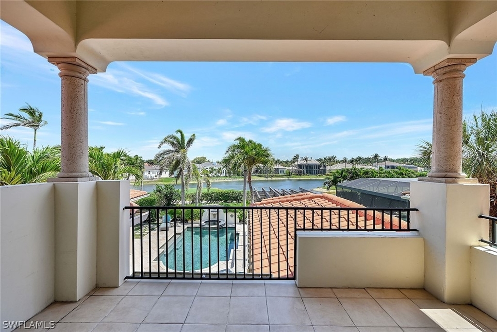 2052 Isla Vista Lane - Photo 32