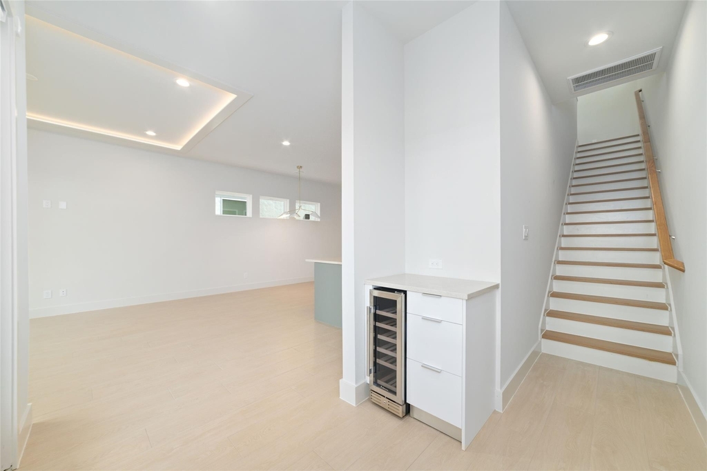 3007 Ventas Drive - Photo 18