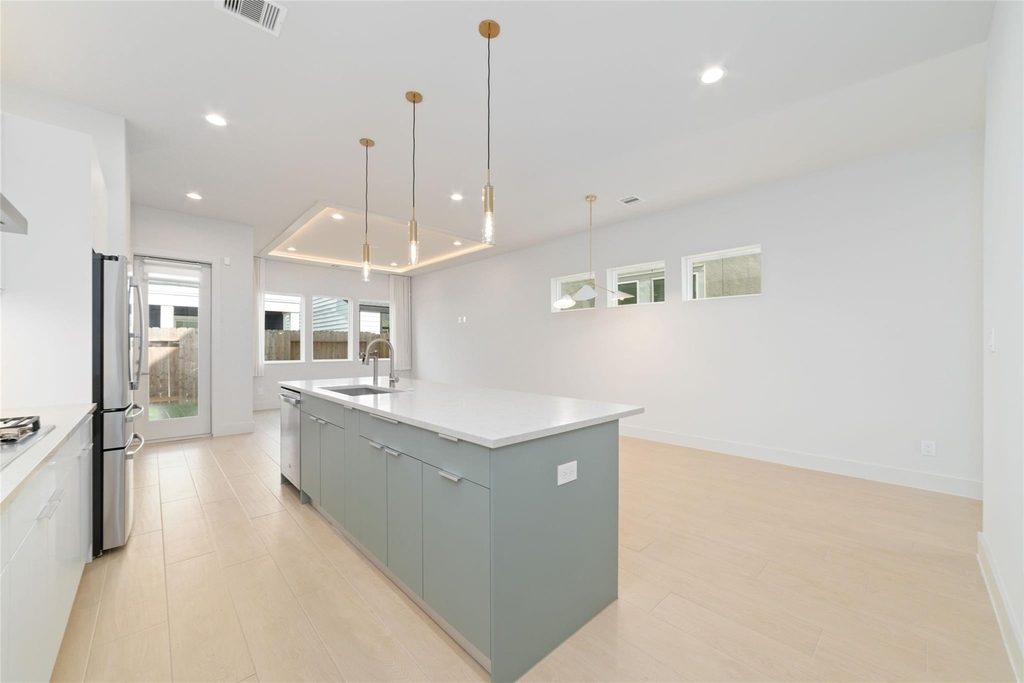 3007 Ventas Drive - Photo 13