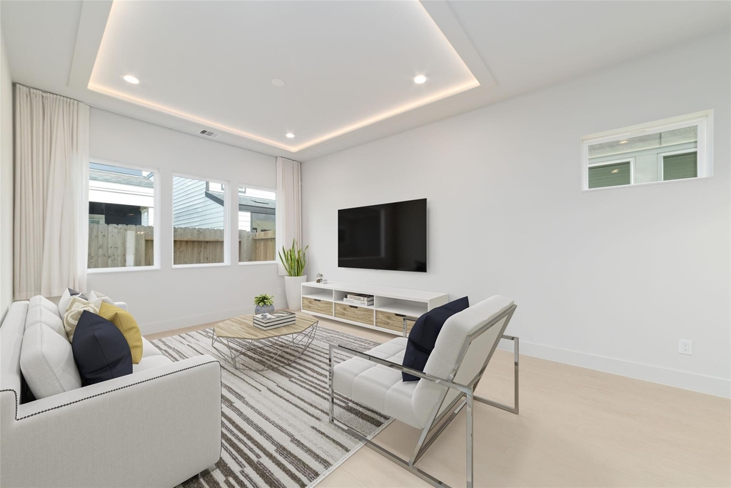 3007 Ventas Drive - Photo 8