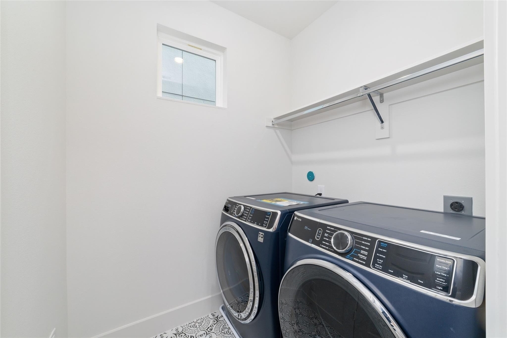 3007 Ventas Drive - Photo 17