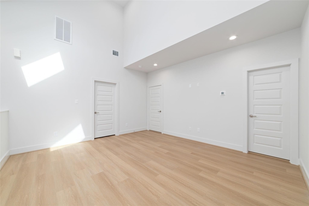 3007 Ventas Drive - Photo 20