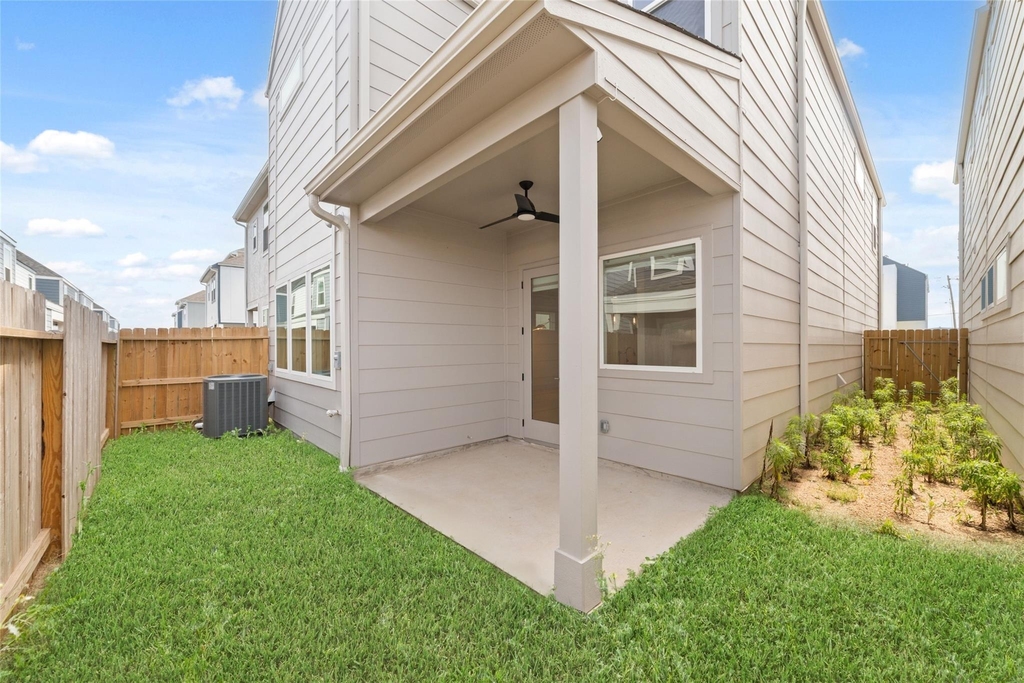3007 Ventas Drive - Photo 35