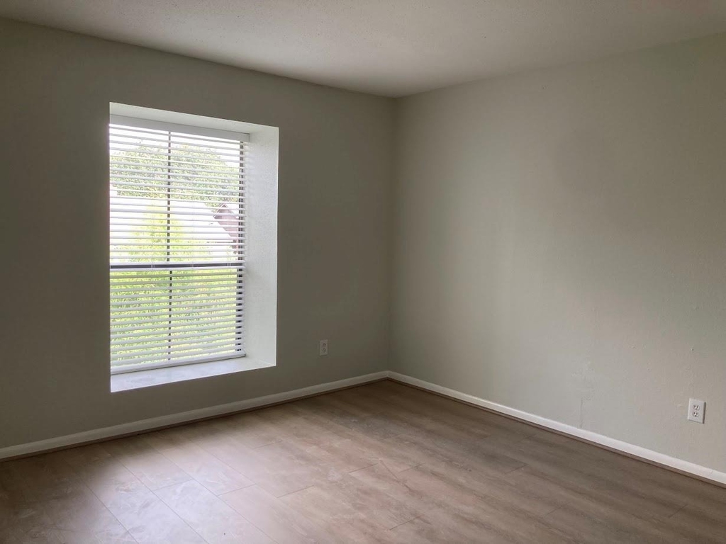3075 Walnut Bend Lane - Photo 12