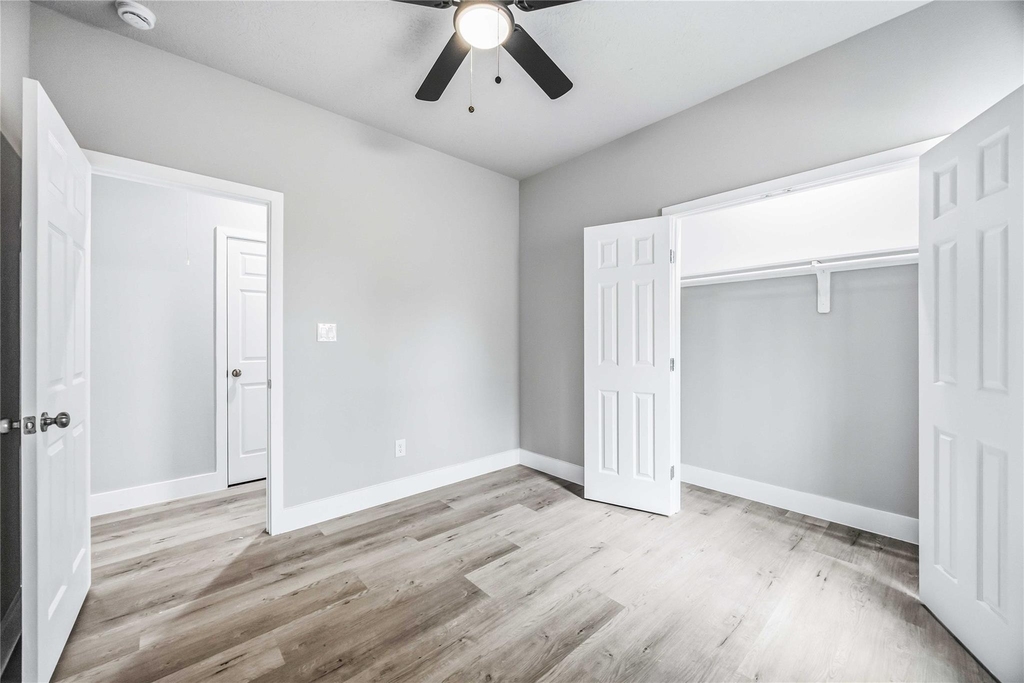 8512 Farqueson Street - Photo 15