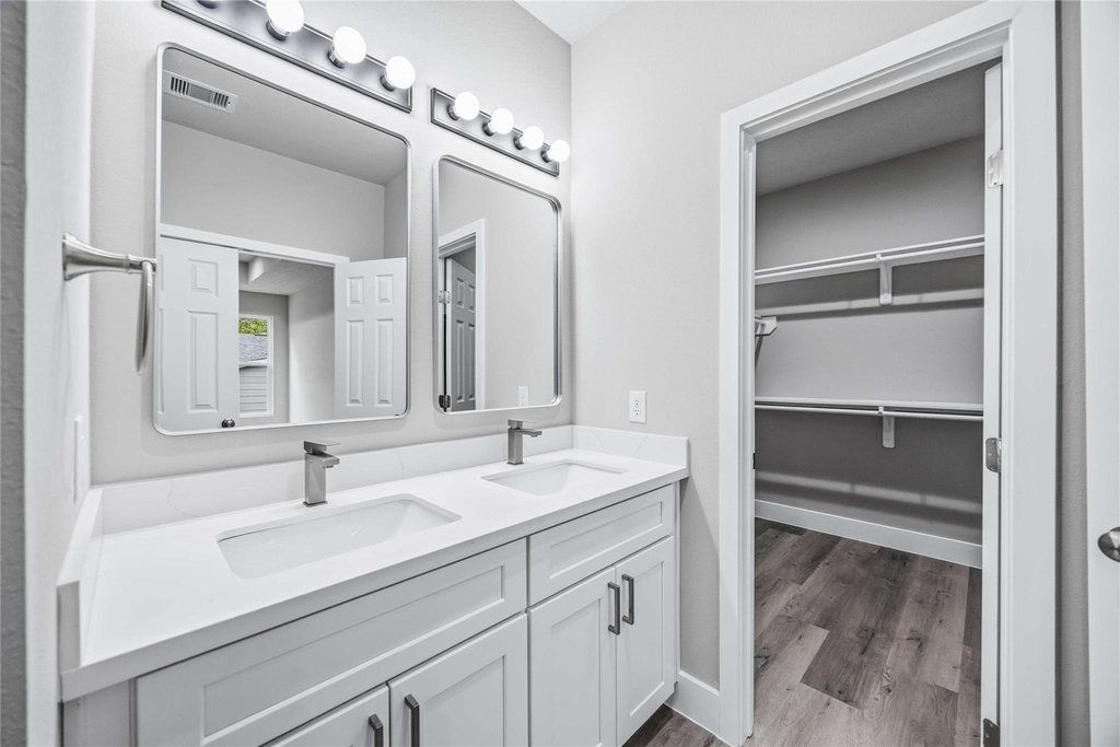 8512 Farqueson Street - Photo 26