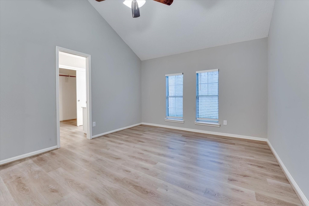 9407 Stockwell Drive - Photo 16