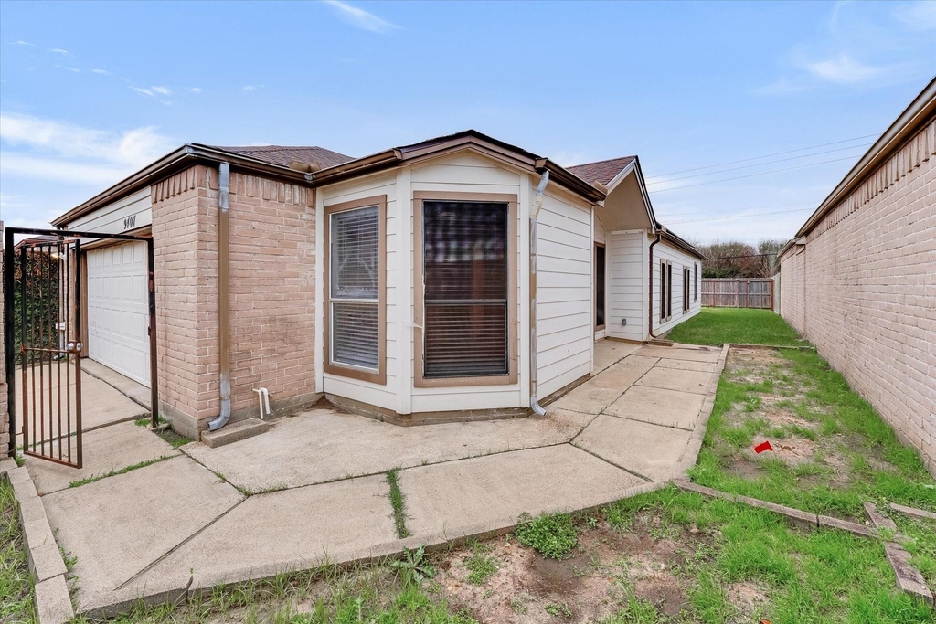 9407 Stockwell Drive - Photo 1