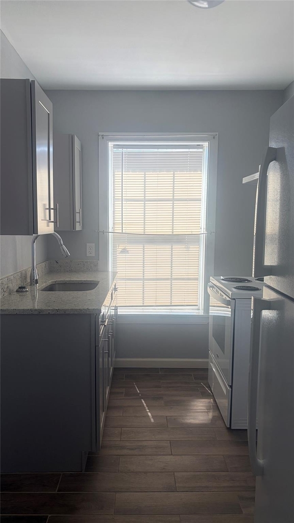 4302 Polk Street - Photo 6