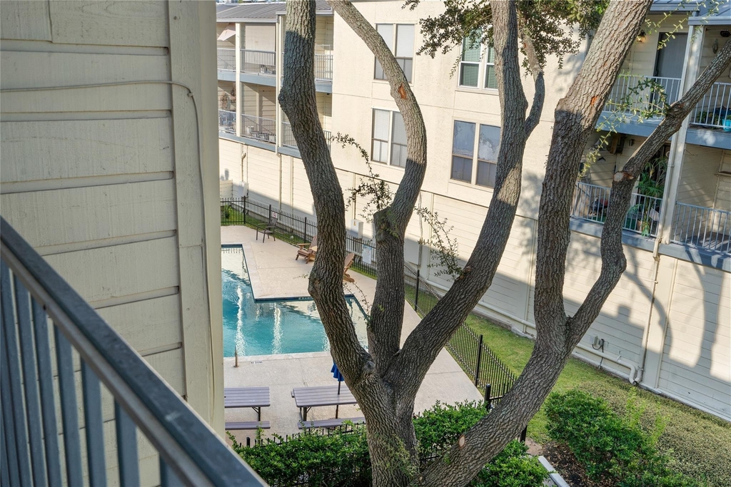 4001 Nasa Parkway - Photo 19