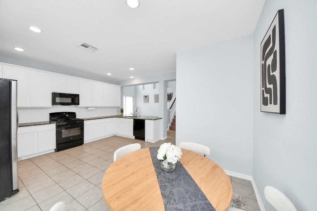 208 Salange Lane - Photo 11