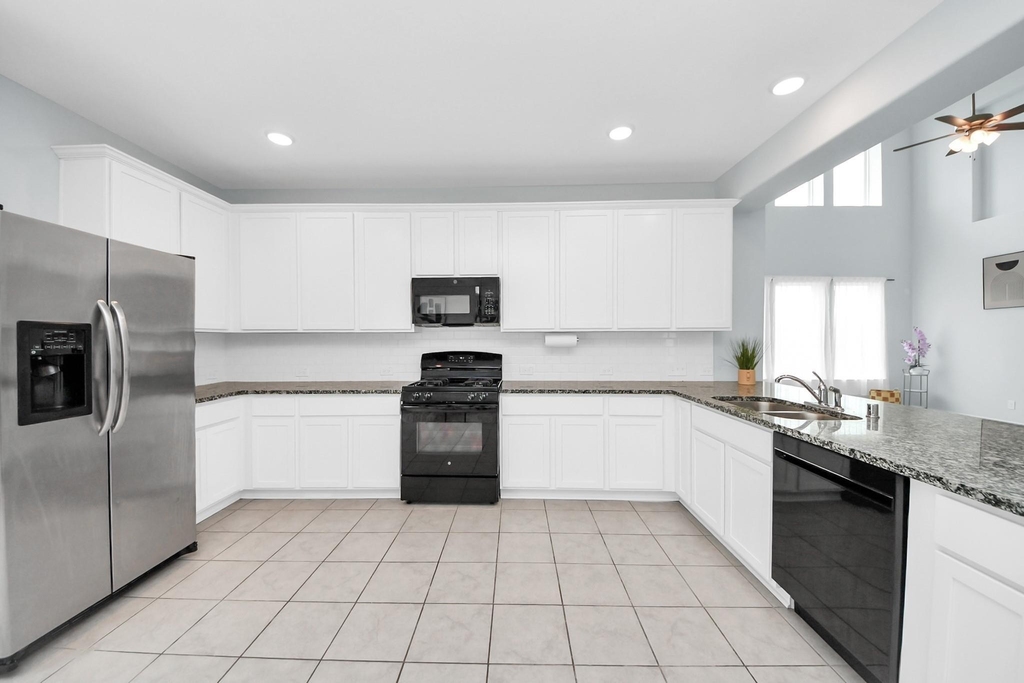 208 Salange Lane - Photo 16