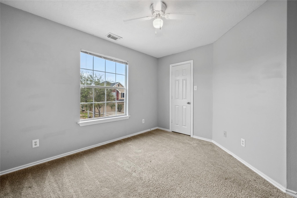 8912 Elm Drake Lane - Photo 15