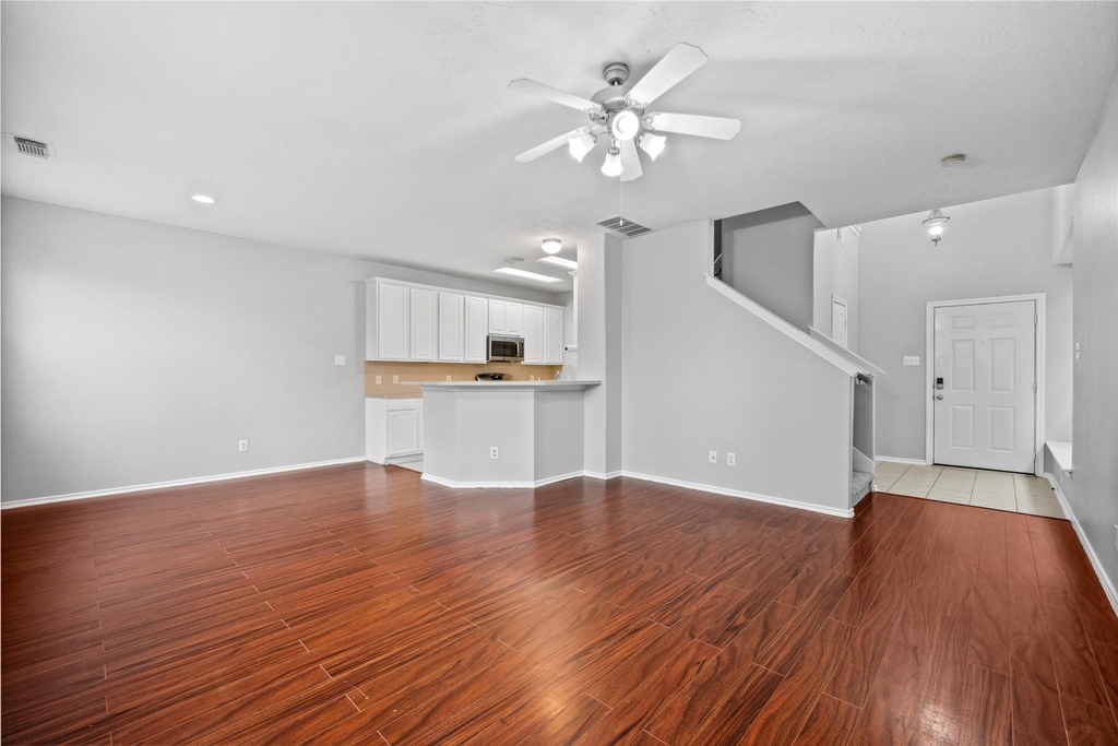 8912 Elm Drake Lane - Photo 5