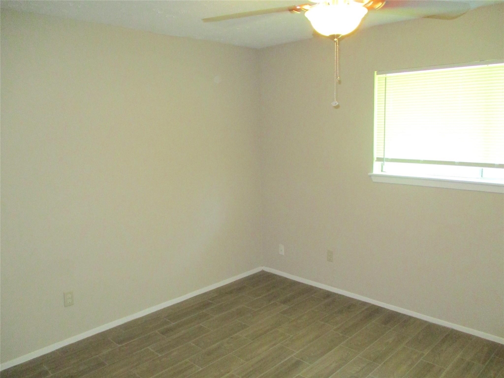 23119 Banquo Drive - Photo 12