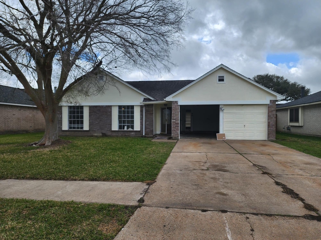715 Beechbend Drive - Photo 1