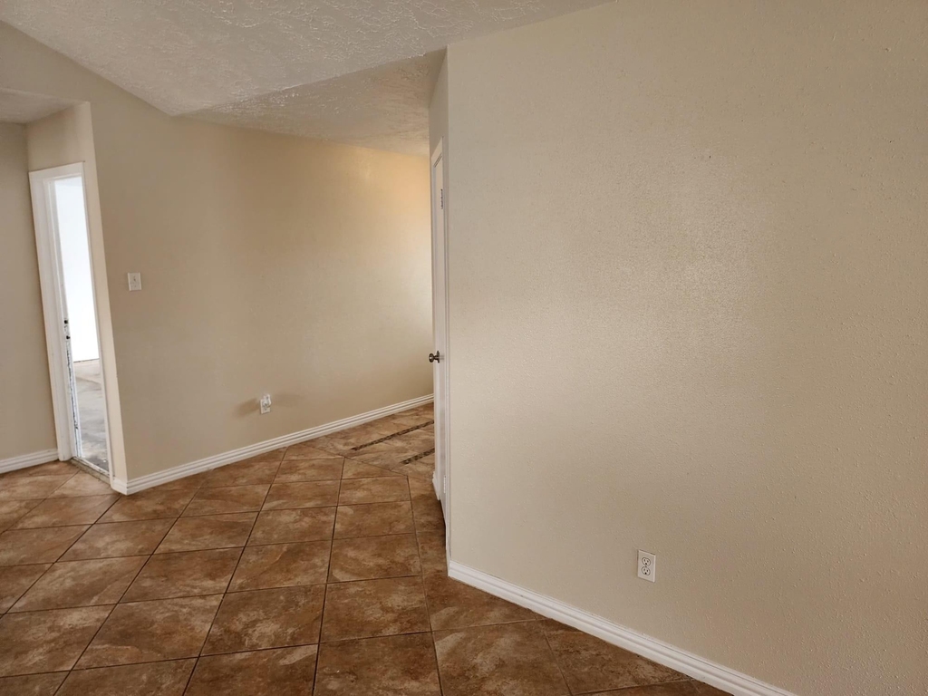 715 Beechbend Drive - Photo 5
