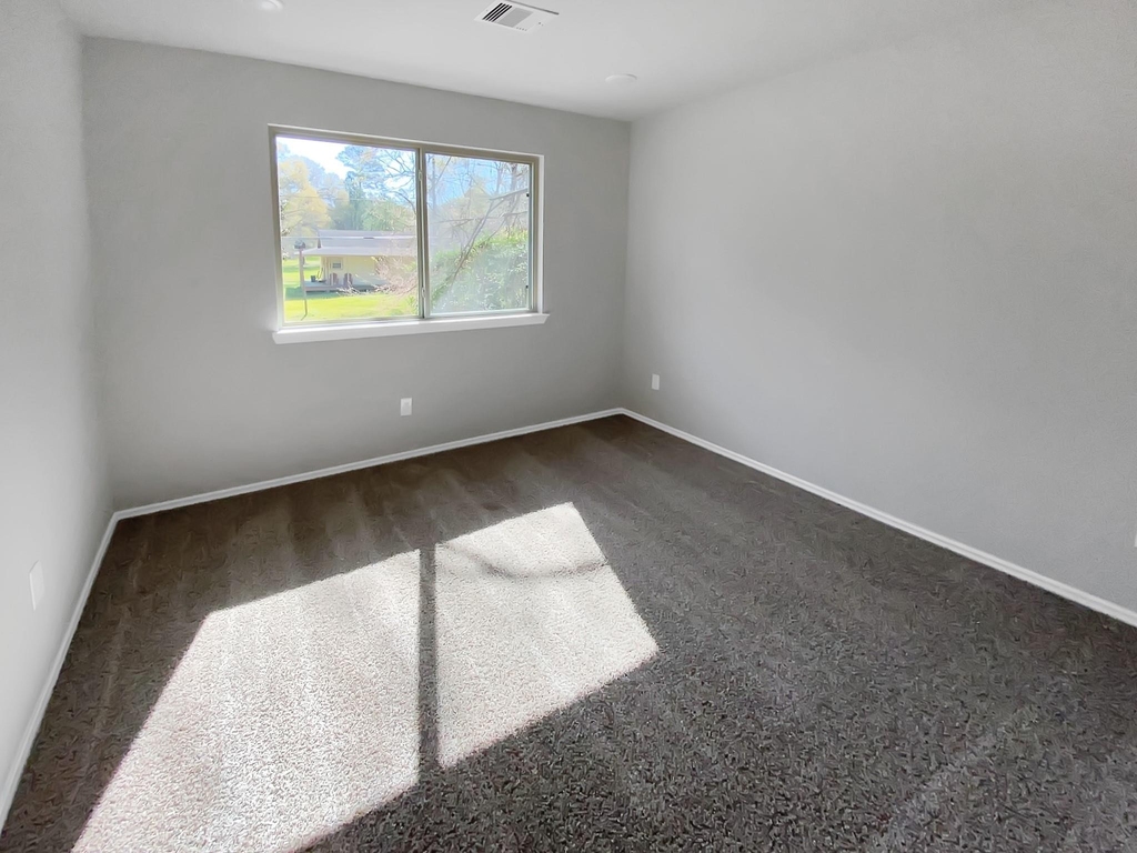 1202 Saint Lawrence River Road - Photo 17