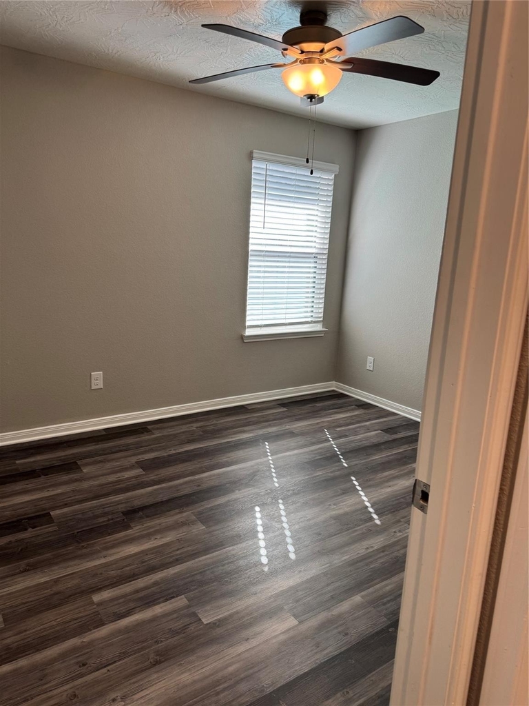 1107 Tomball Downs Drive - Photo 14