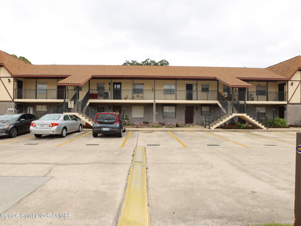 3147 Sir Hamilton Circle - Photo 0
