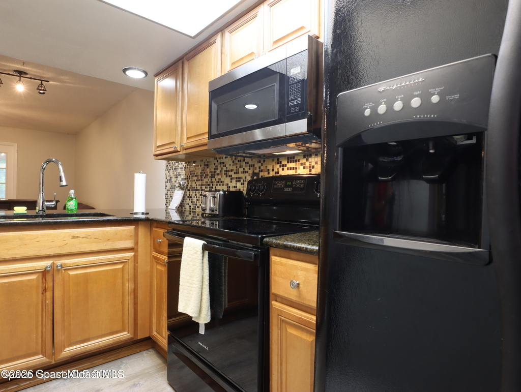3147 Sir Hamilton Circle - Photo 5