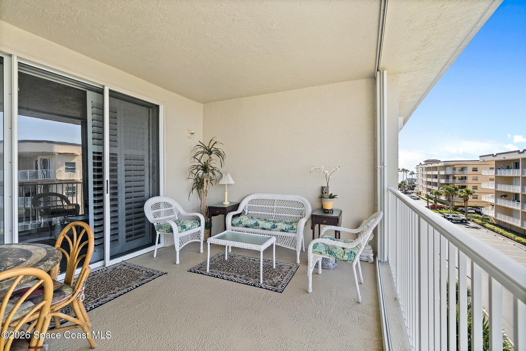 601 Shorewood Drive - Photo 45