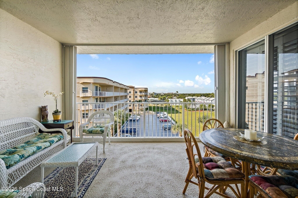 601 Shorewood Drive - Photo 22