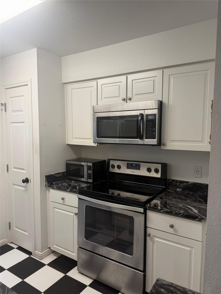 3600 Jeanetta Street - Photo 3