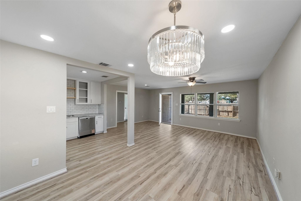 7019 Sur Court - Photo 3