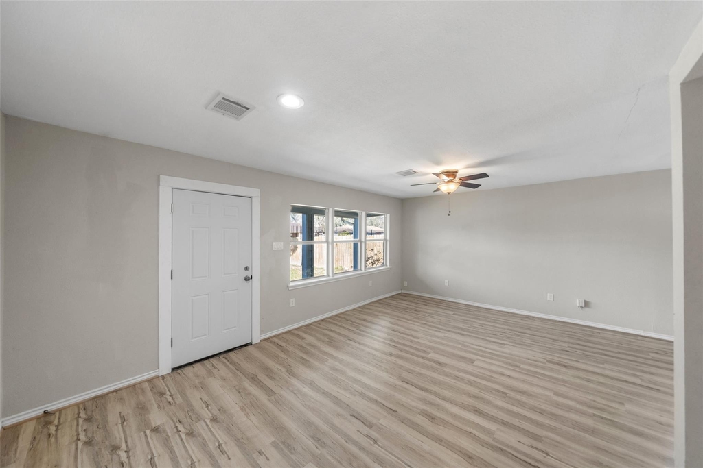 7019 Sur Court - Photo 2
