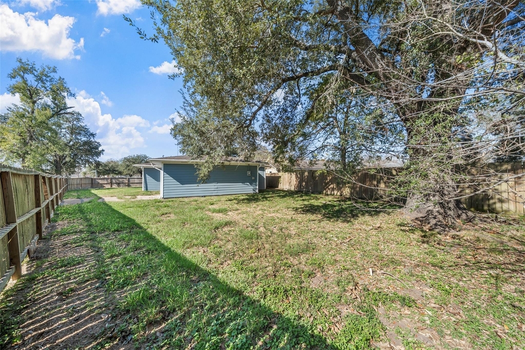 7019 Sur Court - Photo 21