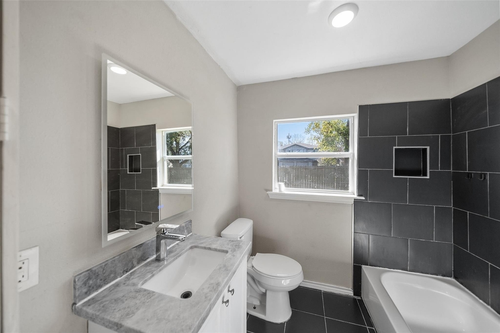 7019 Sur Court - Photo 19