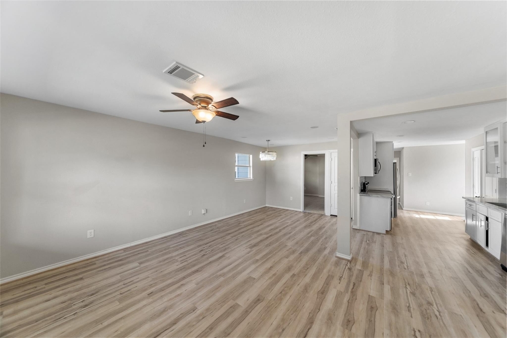 7019 Sur Court - Photo 8