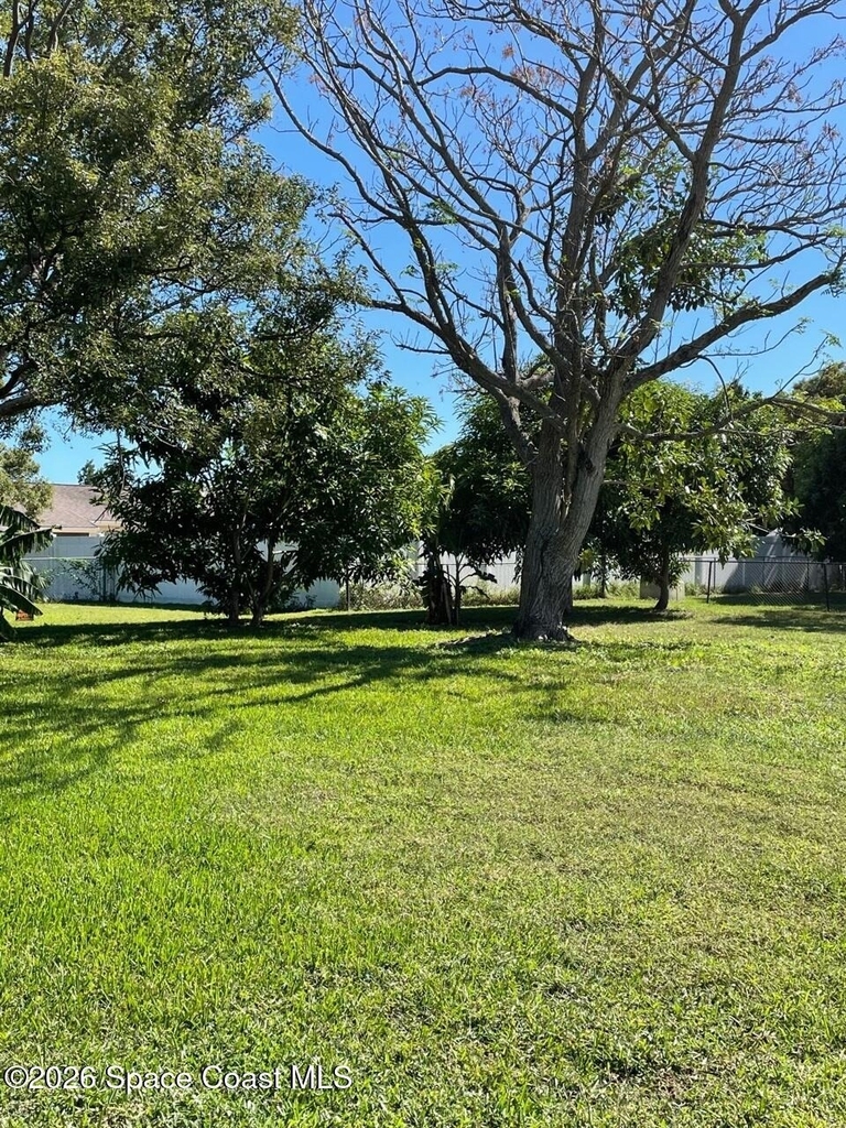 997 Mariposa Drive Ne - Photo 15