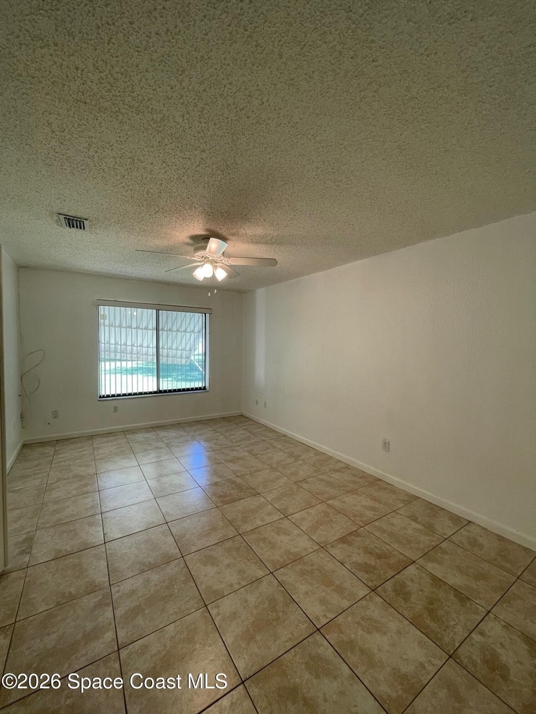 997 Mariposa Drive Ne - Photo 8