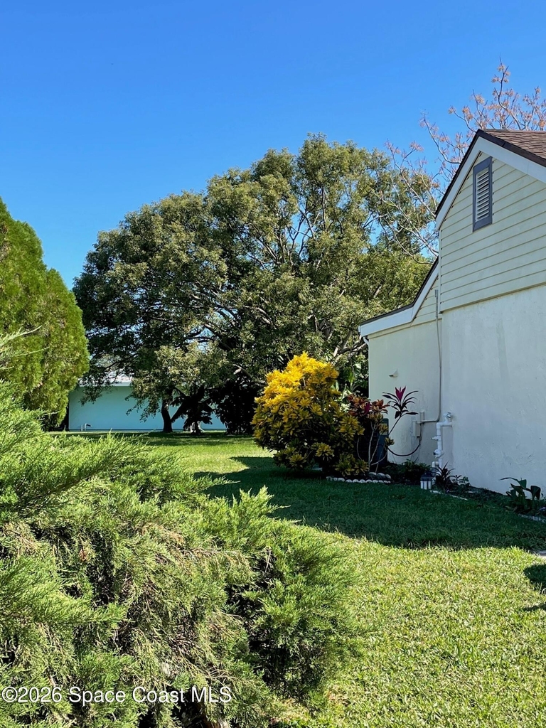 997 Mariposa Drive Ne - Photo 16