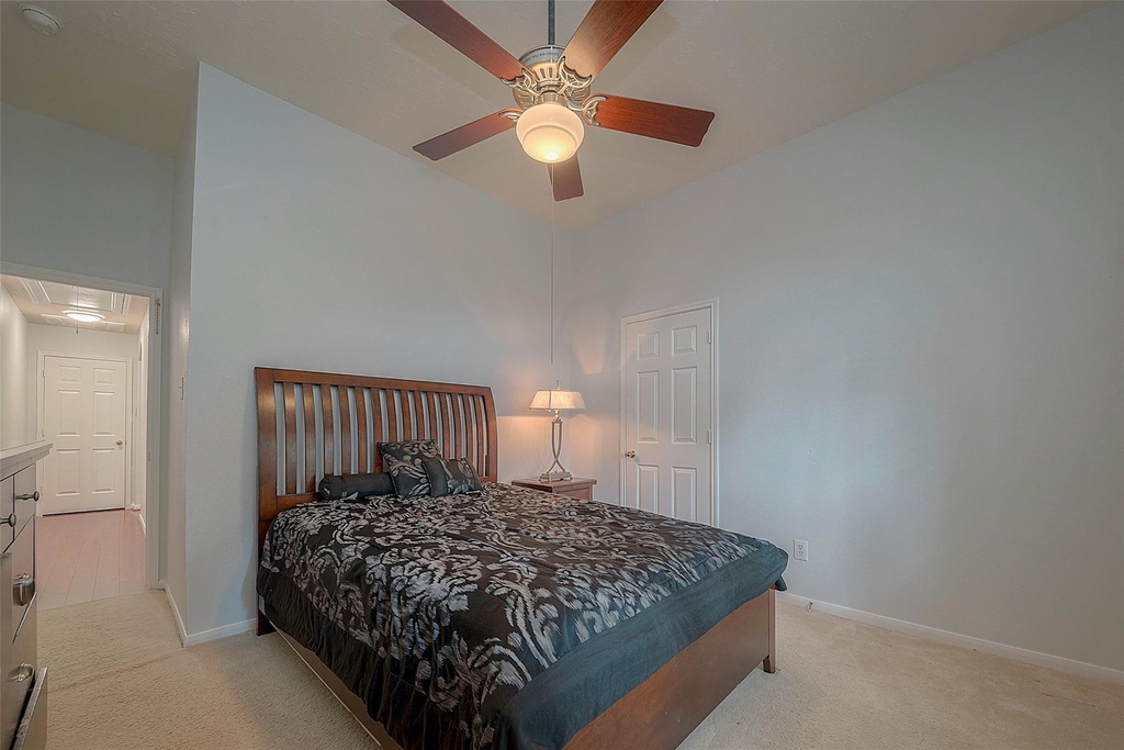 7302 Colony View Lane - Photo 30