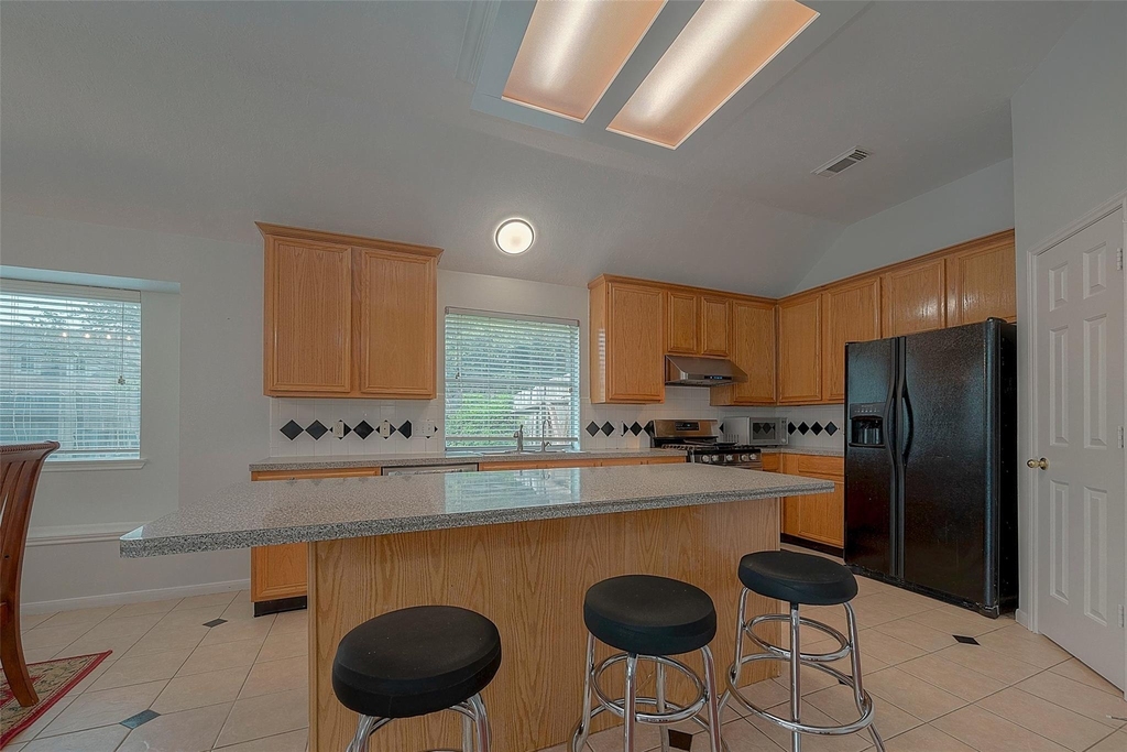 7302 Colony View Lane - Photo 27